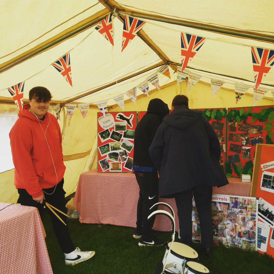 1stHardingstone's tweet photo. Lovely to chat with so many of you about scouting at the #Hardingstone Rec today.
Harry cooking up a storm with camp doughnuts, our tuck shop and our brilliant band helping you to try out some instruments.
#TheBigHelpOut #volunteer #Coronation #celebrate #scouting #youthband https://t.co/iXTmHIzS1U