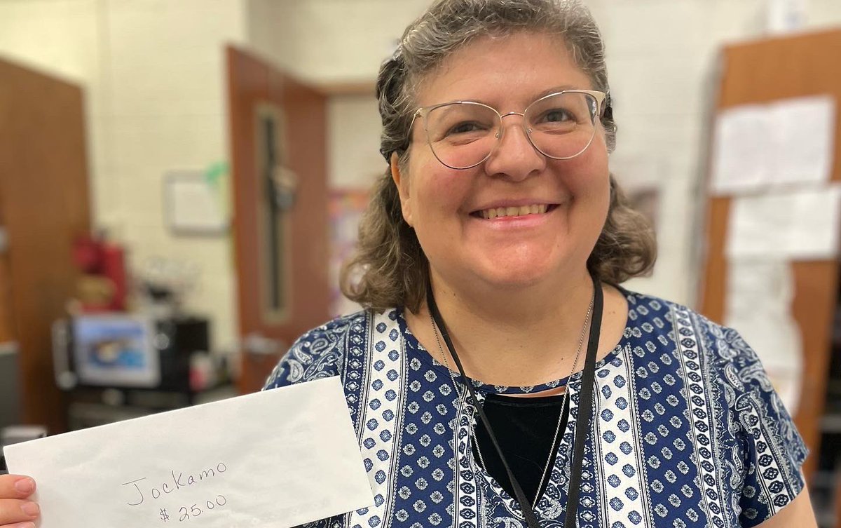 Ernie Pyle School 90 tweet media