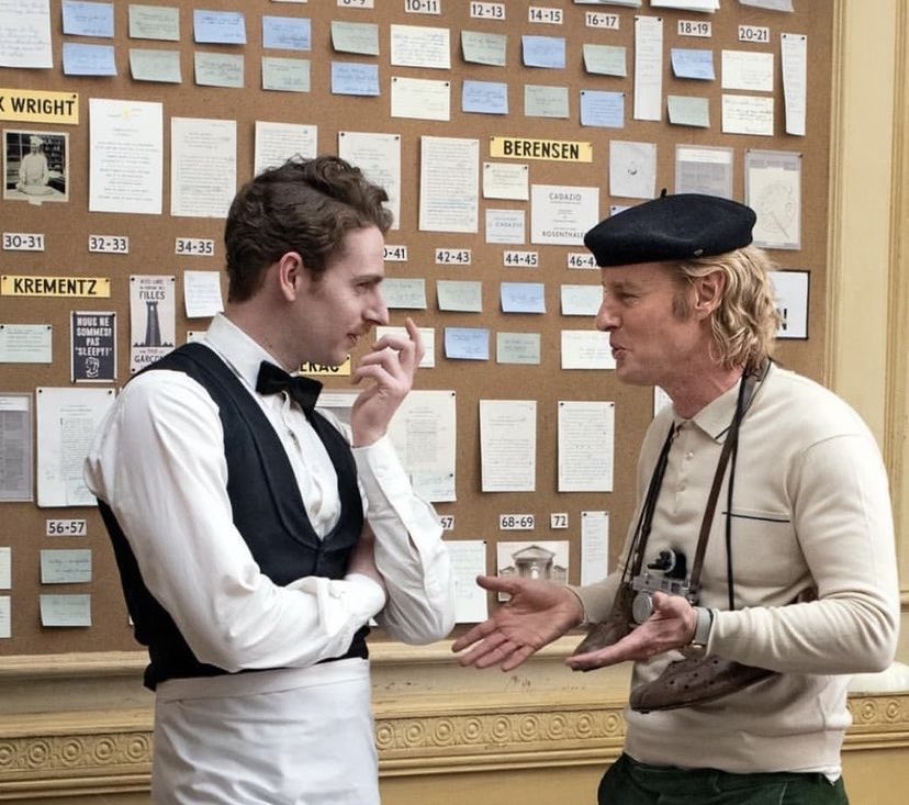 Cineilimitado's tweet photo. En el set de The French Dispatch - Wes Anderson (2021) https://t.co/7yTh9jBCLm