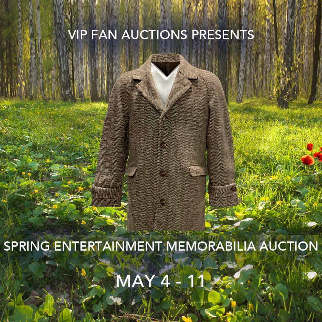 vipfanauctions's tweet photo. SPEMA ends this Thursday. Last Chance to own screen used memorabilia from Knives Out #knivesout #danielcraig #screenusedprop #screenworn #auction #screenusedauction https://t.co/BrydVW5Hi7
