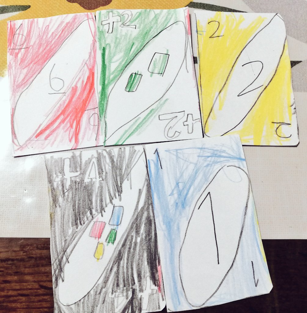 unasuki's tweet photo. 最近UNOにハマった子が学校で作ってきたUNO https://t.co/u3d0lM0h2f