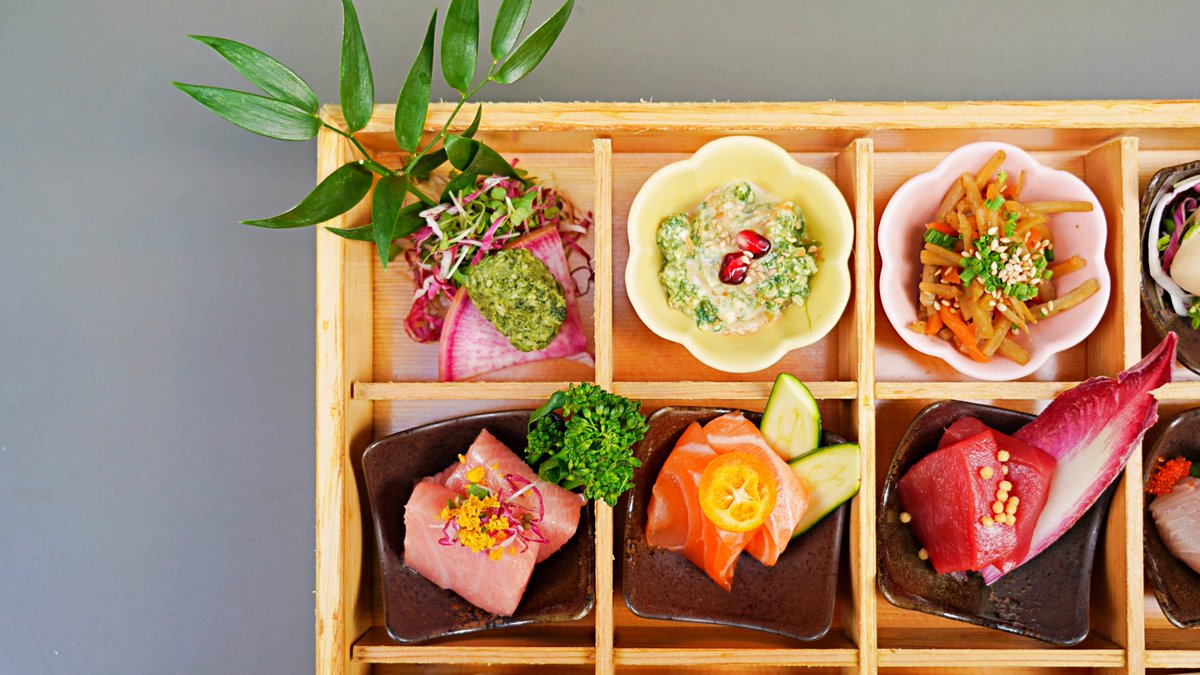 EngawaLondon's tweet photo. A close-up of the presentation with our Bento Box - this is a massive favorite amongst our customers and we can't blame them when it looks this pretty! 🍱 
※We are closed today and open from tomorrow as usual. https://t.co/AFlXKBNqKc