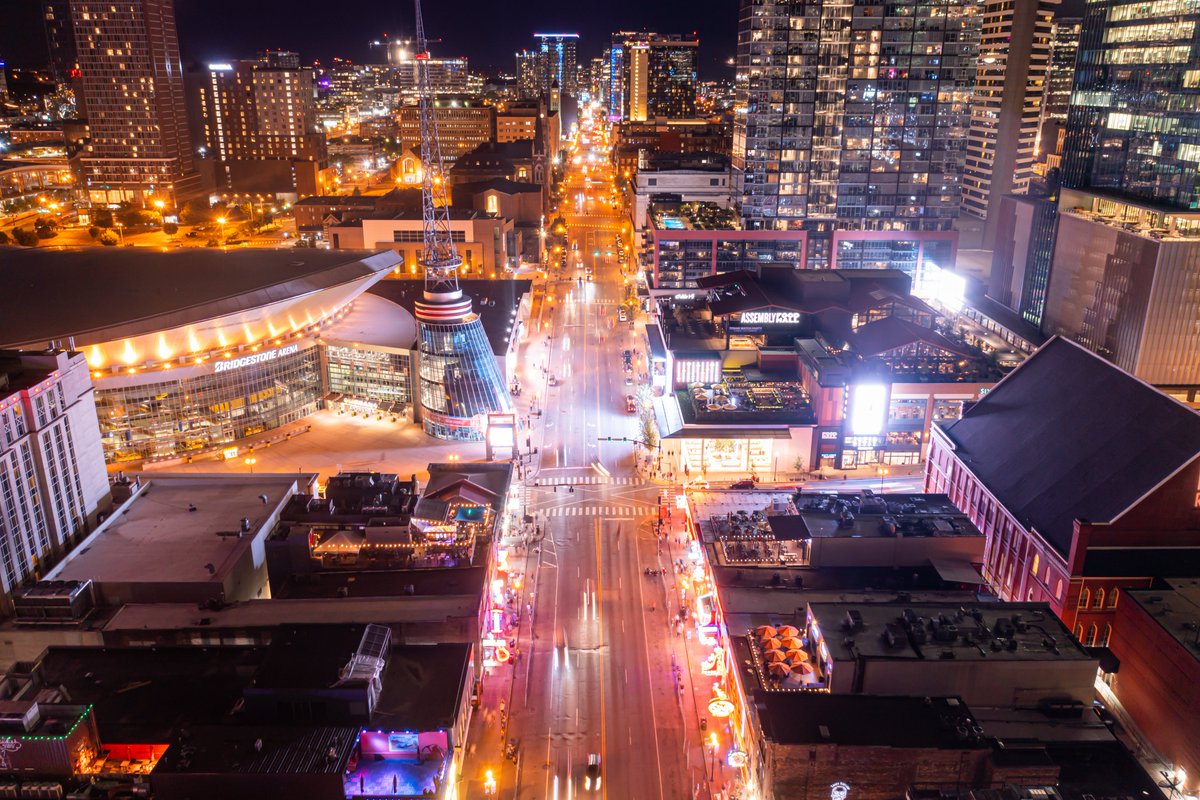 VandyMBB's tweet image. 🗣️ 𝐓𝐇𝐄 𝐂𝐈𝐓𝐘. 

Your daily reminder about the best city in the SEC. 

💪 Nashville | #AnchorDown
