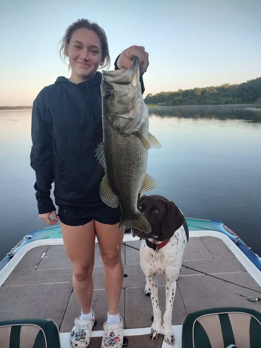 At the cage one night this athlete said she could beat me fishing.....nope but i gave her the chance and took her anyway.  #morethanacoach