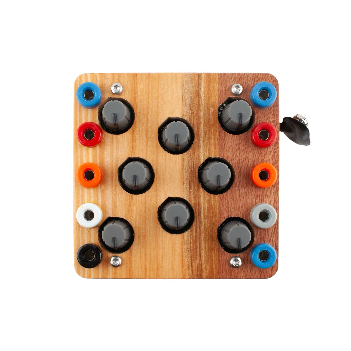 WaldoKanto's tweet image. #Want #PatchSynth #ModularSynth #BananaPatch 
New Ciat Lonbarde - Benjolin
patch-point.com/products/benjo…