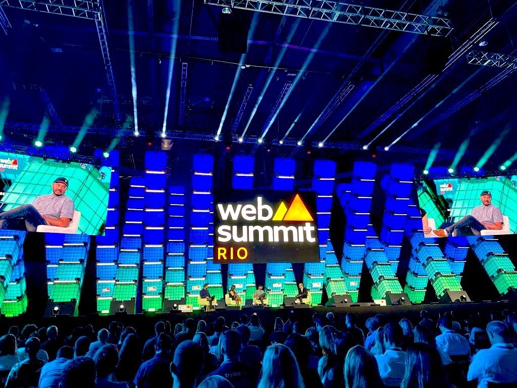 jeeves_inc's tweet photo. Brazil is a huge part of our future plans at Jeeves 🦁 🇧🇷 

@thazhmon was on center stage at @WebSummitRio - discussing how he built a global company from Day 1 and our growth plans in Brazil. 

We have a lot more coming this summer — stay tuned 👀 https://t.co/nW3aLVFA3q