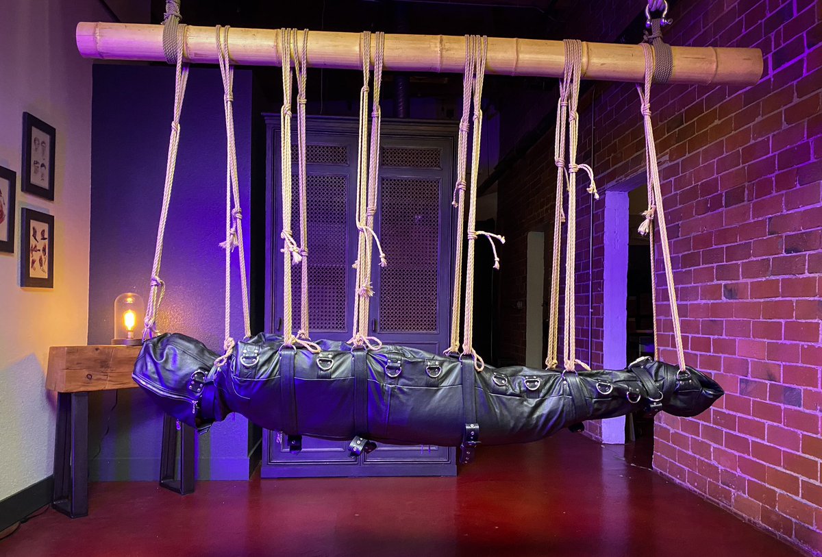 We call this one the reverse leather hammock. 🤓

<a href="/EliseGraves/">Elise Graves</a> 
<a href="/KinoPayne/">Kino Payne</a>