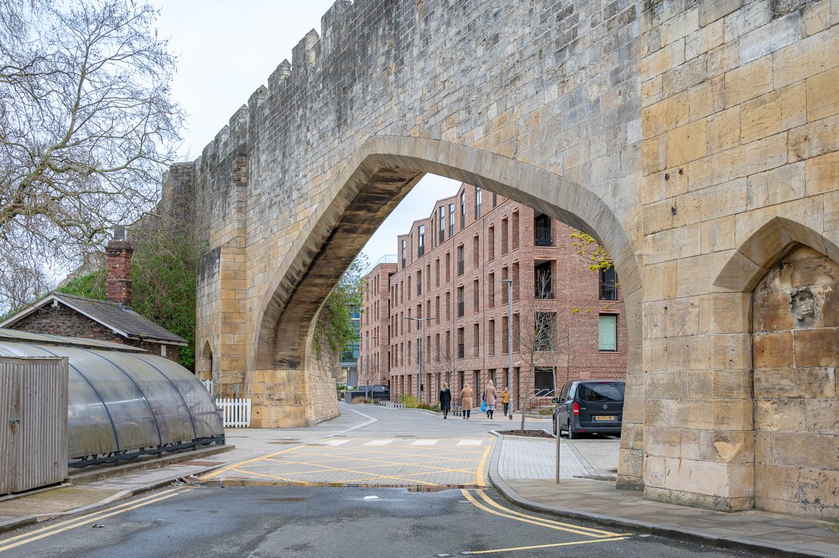 There's not many opportunities to invest in property in the heart of York, HQ offers just that.

Nestled within the city’s ancient walls, the Kings block is available to those looking for short-term and long-term rentals whilst Victoria and Waverley are ideally suited to ASTs.