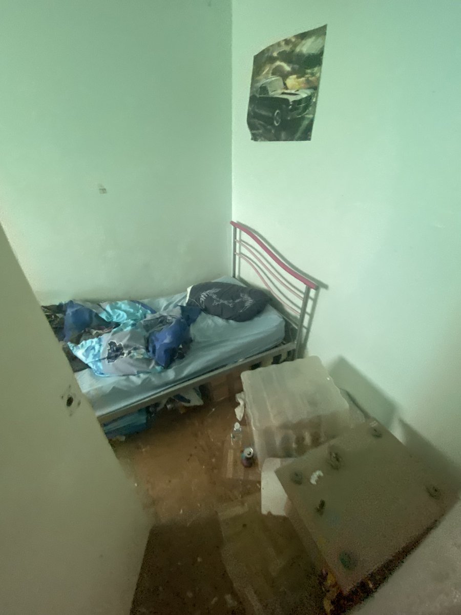 MutantMarv's tweet photo. concerned, I hope they stay here.

This has all happened very unexpectedly, so I am trying to raise some money to cover the cost of having two extra children to provide for. It will be June 10th at the earliest before I will receive any extra benefits for the boys, so I am trying https://t.co/IJm2c9MLJB