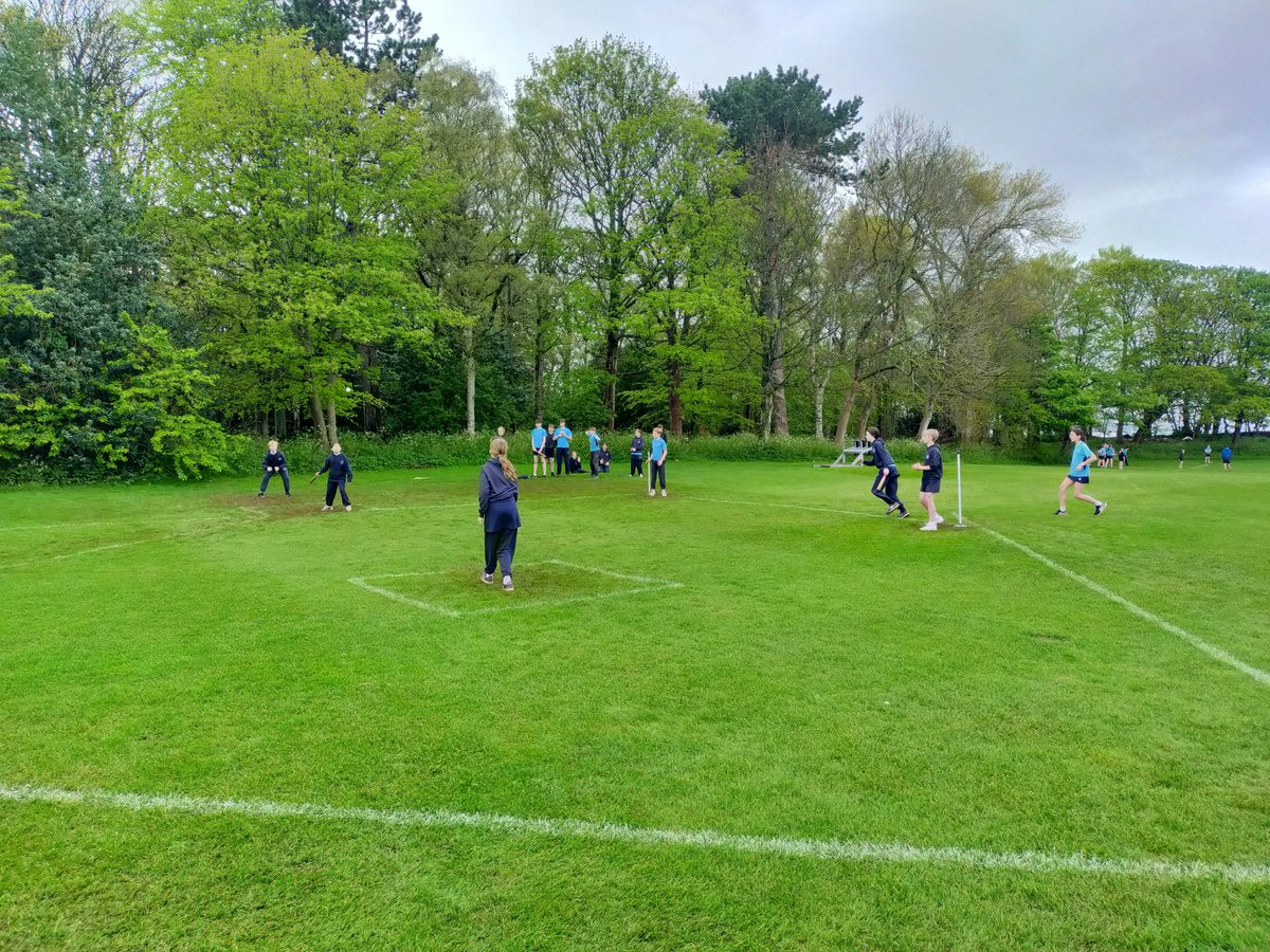 BelhavenSport's tweet photo. After a morning of helping out in the community, the afternoon was time for a fiercely contested inter-Patrol Rounders ⚾ for boys and girls.
#BeBusy
#BeSporty https://t.co/WK3XMinmnS