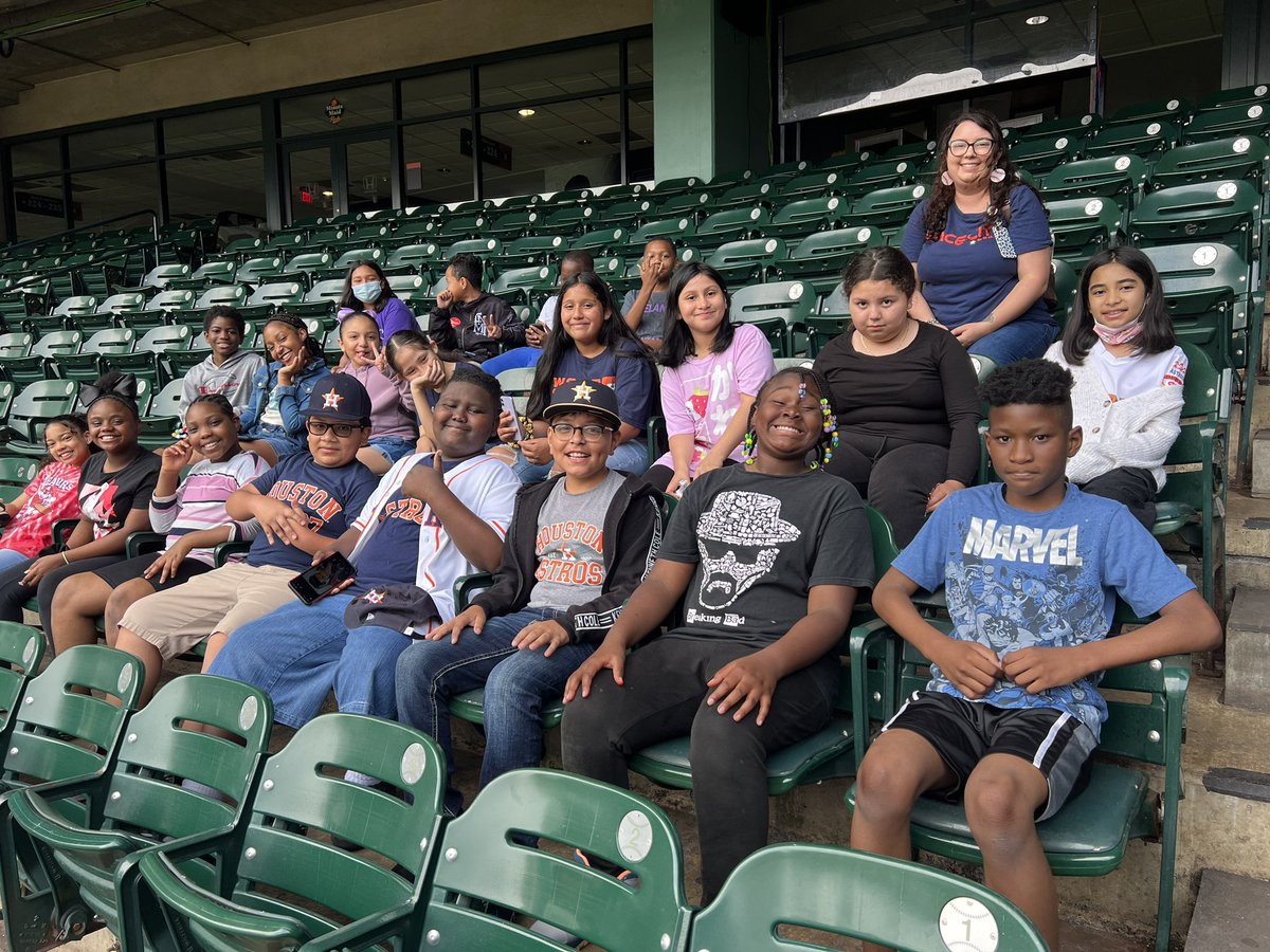 We made it!! @astros @HumbleISD_LLE @MsBenton_LLE_AP