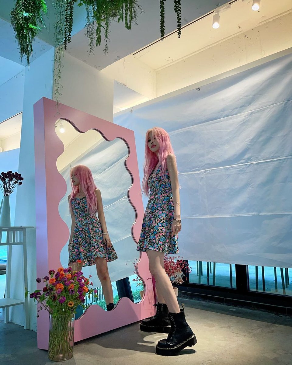 tinybluer's tweet image. Hoy está el día un poco más floreado de lo normal, solo porqué llegó el #𝕏𝐆IRLS1st𝐂B y siento que vamos a ser muchos (en especial yo) los emocionados por esta vuelta de estas bellezas @XGIRLStw #𝔐ASCARAㅡ𝔾ANG

· ꒰͡⠀·̩͙ ℙrincess ₊˚ #𝙰𝚝sushi · 🍙 ╯