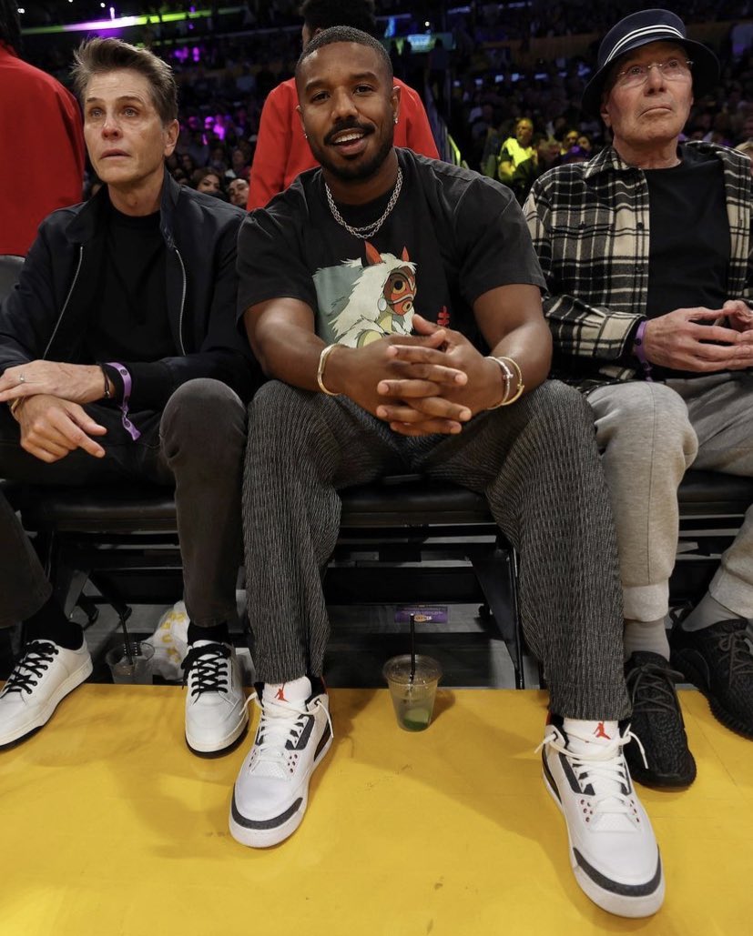 TheBevPalm's tweet photo. Courtside with @TheMBJ_ https://t.co/5bDEz2IzZR