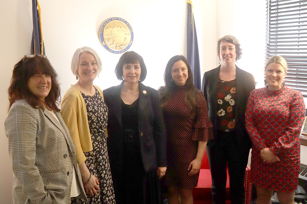 AKShelleyHughes's tweet image. News from Hughes » May 8, 2023
Issues that impact you and matter, bill updates, #Tellingitlikeitis, photos, opportunities for you to weigh in, hot tips, and more mailchi.mp/akleg/nfh2023-…