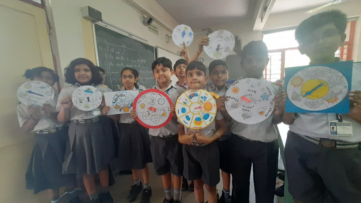 SumedhaSimba's tweet photo. https://t.co/PFfOFTHxMu ENRICHMENT ACTIVITY by the students of class 5 F -- weather clock https://t.co/ubKRe6z2db