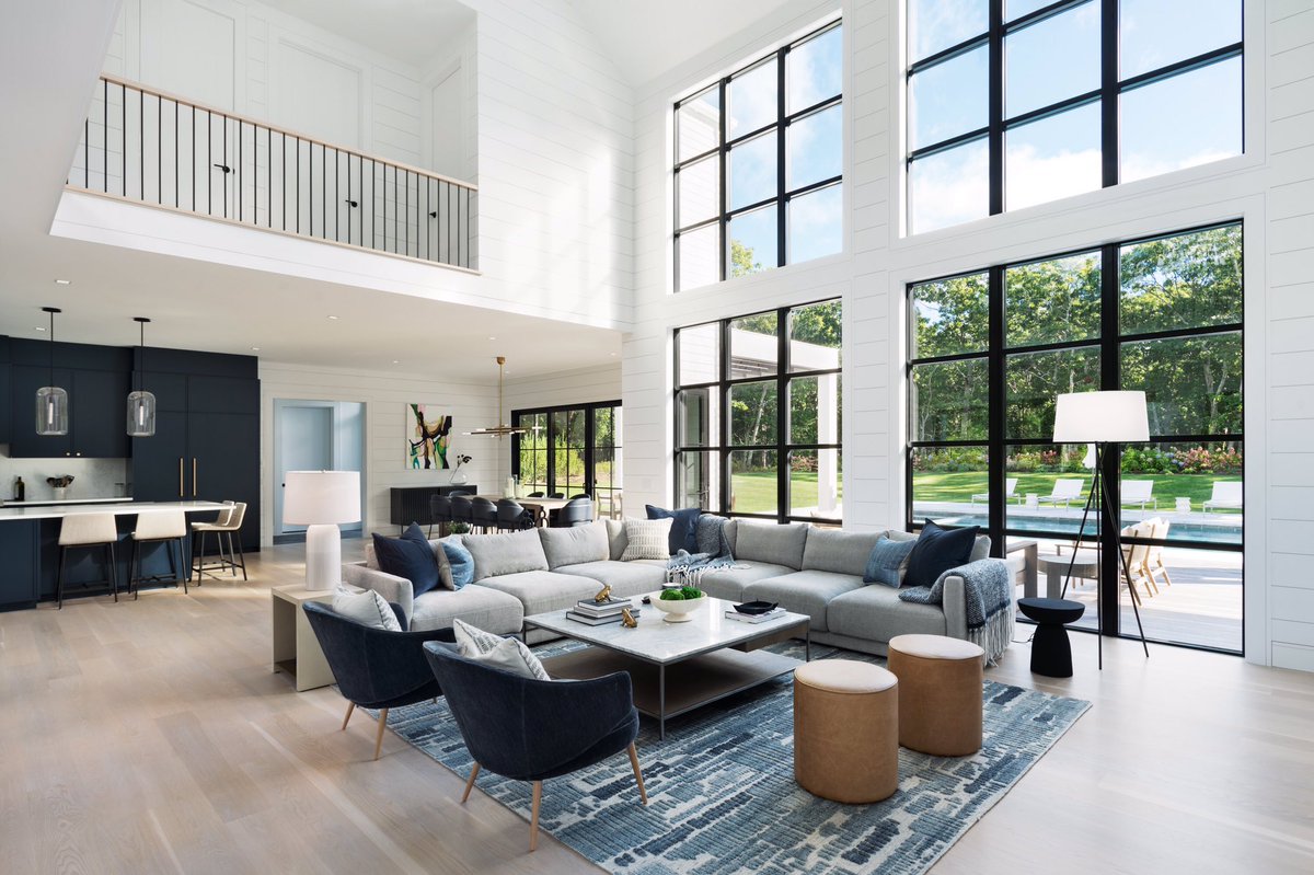 Real Estate Showcase tweet media