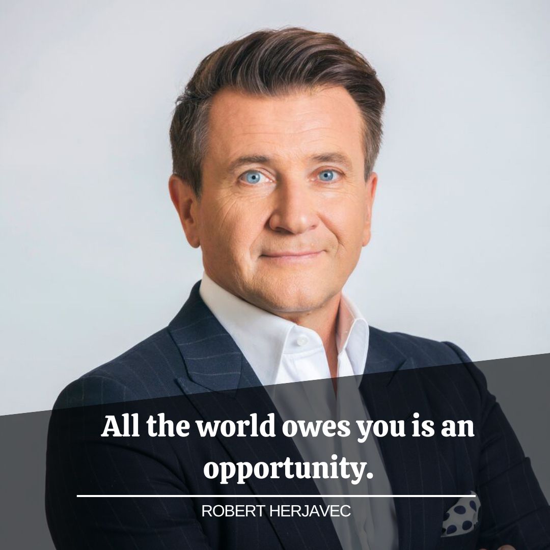 The world is full of opportunities, but it's up to you to seize them. Don't be afraid to take risks and step outside of your comfort zone to make your dreams reality !

#MondayMotivation #RHMotivates