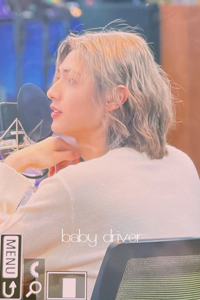 230508

이주연 라디오 옆태 필승

#XdinaryHeroes #엑스디너리히어로즈
#Jooyeon #주연