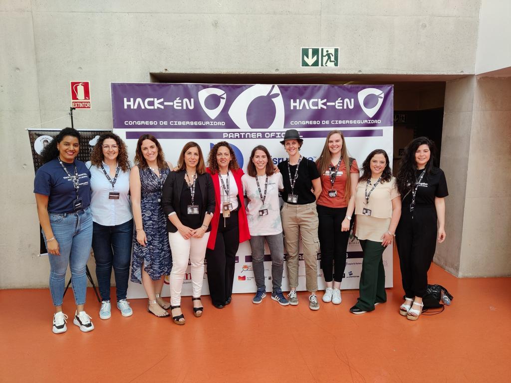 coitta_aagit's tweet photo. Nuestras compañeras @lolapelaez, @mariamartso y @SrtaElenaDiaz participaron en Hackén, congreso sobre #Ciberseguridad celebrado en Jaén 📲

ℹ️ Formaron parte de la mesa "Desmitificando la ciberseguridad: Oportunidades y Desarrollo de talento"

Más info 👉🏼 https://t.co/wBTSWIBwpf https://t.co/CN0N0gZgkW