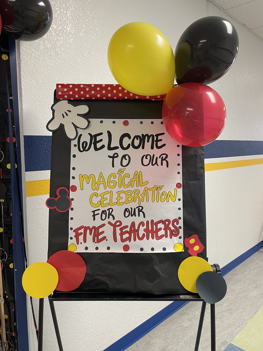 Happy Teacher Appreciation Week!# WeAreClintISD <a href="/fmeeagles/">Frank Macias Eagles</a> @elopez014 <a href="/BeardElissa/">EBeard_RSE</a> <a href="/llane03/">llane03_FME</a> #ourteachersarethebest