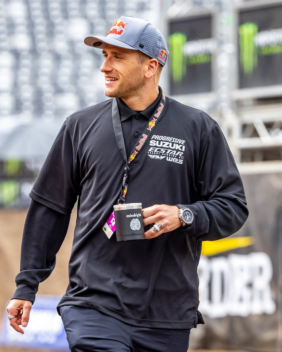 Ken Roczen has signed with World Supercross for the next three years! 👀👀👀 vitalmx.com/features/ken-r…