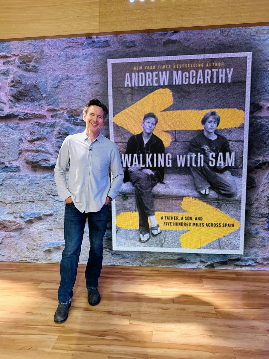 Hey NYC! Join me this Wednesday evening May 10, at 7pm at @BNUnionSqNYC I’ll be signing and talking about my new book, WALKING WITH SAM (Sam will be there too) get tkts here bit.ly/3MUqZMD