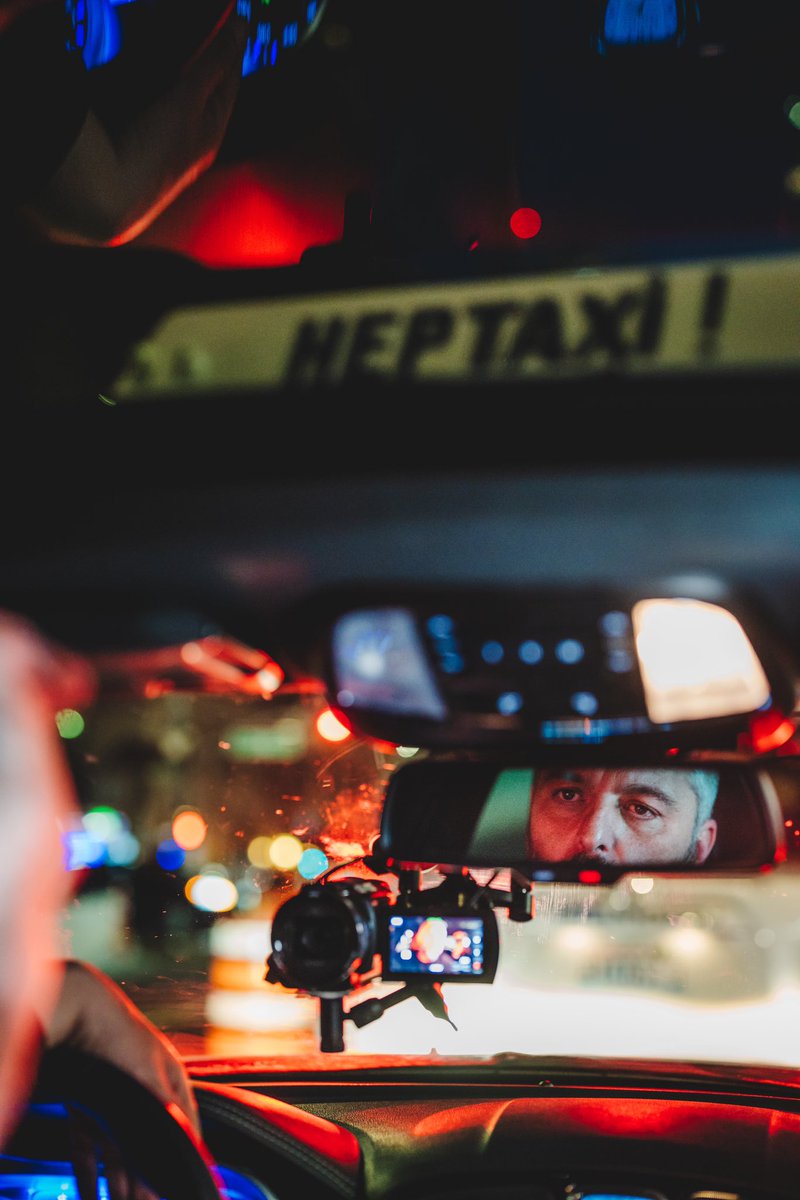 WBI_tweet's tweet photo. Tournage à New York de deux émissions spéciales de @HepTaxiRTBF  sur les talents de Wallonie-Bruxelles.
#NYC #WallonieBruxelles #Culture #TV #television #newyork #newyorkcity #taxi #timesquare #timesquarenyc #brooklyn #tvshow
📸 J. Van Belle - WBI https://t.co/PBGImUf3ZJ