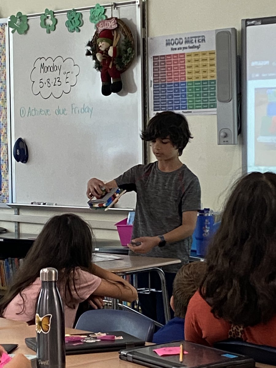 Nichole Kelly tweet media