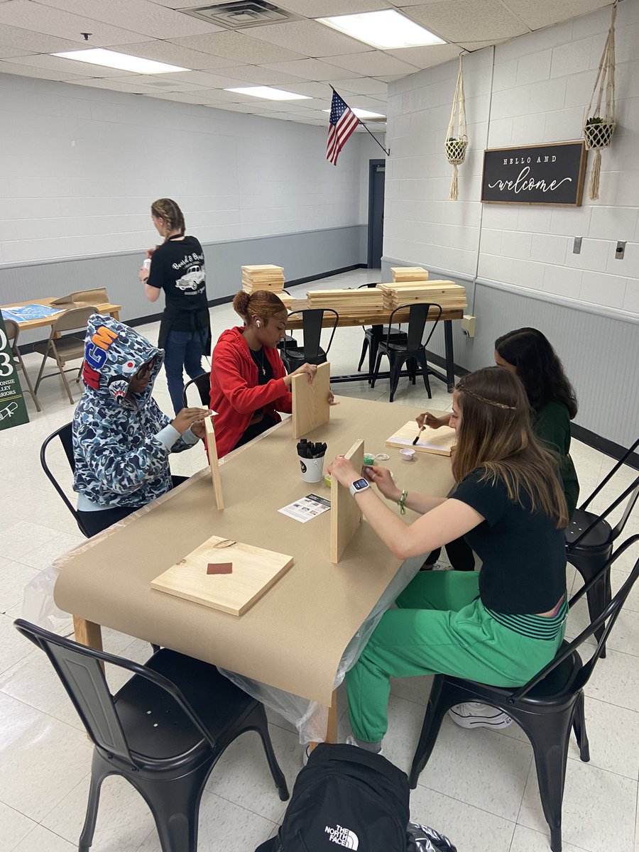 MeganVoitik's tweet photo. Come join us for a mental health awareness event and relaxation as you paint with Board and Brush! #mentalhealthmatters https://t.co/iHpf63CGuM