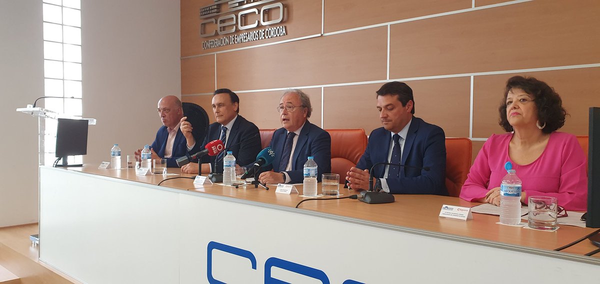 CECOes_'s tweet image. 🎯 Alianza por el sector #logistico en #CórdobaEsp 👉 Impulsamos el #cluster empresarial logistico #Innovación #competitividad 
👍Gracias @camaraofcordoba @GoVillamandos @jmbellidoroche @arc_rute @SubdeGobCordoba @jesusraguirre @JuntaCordoba @dipucordoba @Univcordoba