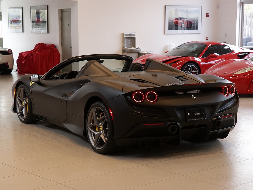 ExoticCarList's tweet photo. 2022 Ferrari F8 Spider https://t.co/00w6n2HlV8