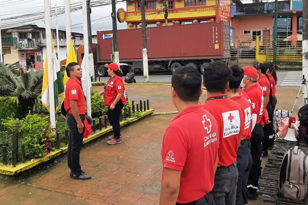 CruzPichincha's tweet photo. Nuestros voluntarios 🙋🏻‍♂️ y voluntarias 🙋🏻‍♀️ de San Miguel de Los Bancos realizaron un evento conmemorativo por los 113 años de #CruzRojaEcuatoriana 🚑. ¡Celebramos 🥳 #ElPoderDeLaHumanidad ❤️! #CruzRojaPichincha 🚨 https://t.co/rE9tlz3l3O