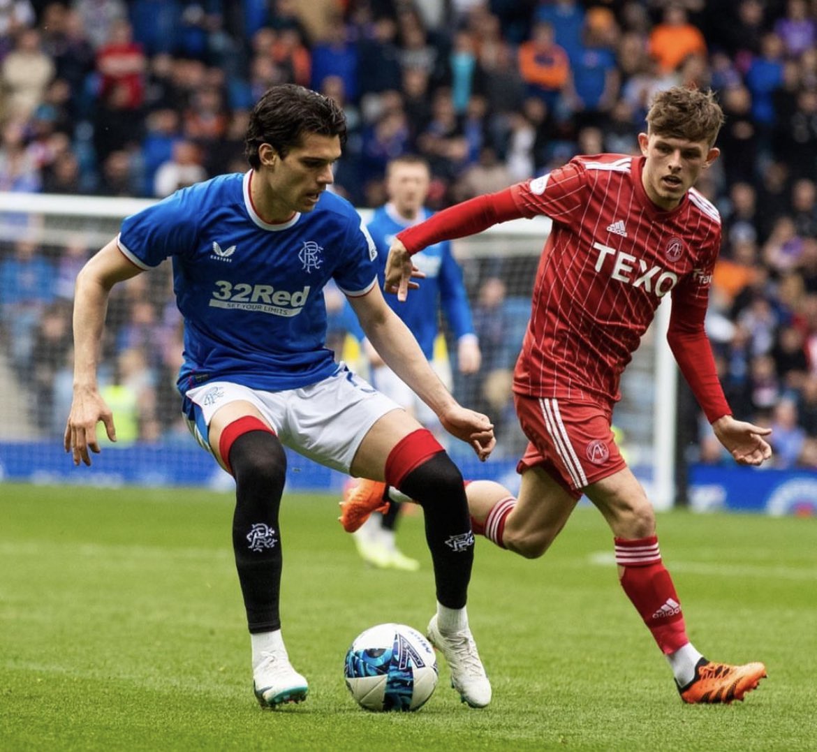 RoFtbl's tweet photo. 👕 Ianis Hagi, 24yo AM/RW
🏟 #RangersFC 1-0 Aberdeen
🏆 #SPFL 🏴󠁧󠁢󠁳󠁣󠁴󠁿

⏰ 66 mins
⭐️ 7.3 rating
🎯 32/39 (82%) passes cmp
🔑 2 key passes
🚀 0/2 crosses &amp; 2/2 long balls
💪 3/5 ground duels
🔀 3/3 dribbles

His first league start since January 2022 (where he scored vs Aberdeen) https://t.co/tLsq8OaIMw
