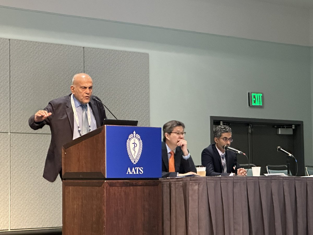 OuzounianMD's tweet photo. Absolutely outstanding results from Prof Yacoub on the very long-term follow up of the initial Ross cohort in the Lancet RCT. 

Demonstrates (yet again) survival equal to general population. No other AVR has shown this! 

Lively discussion between two giants

#AATS2023 @AATSHQ https://t.co/94PCWJJew9