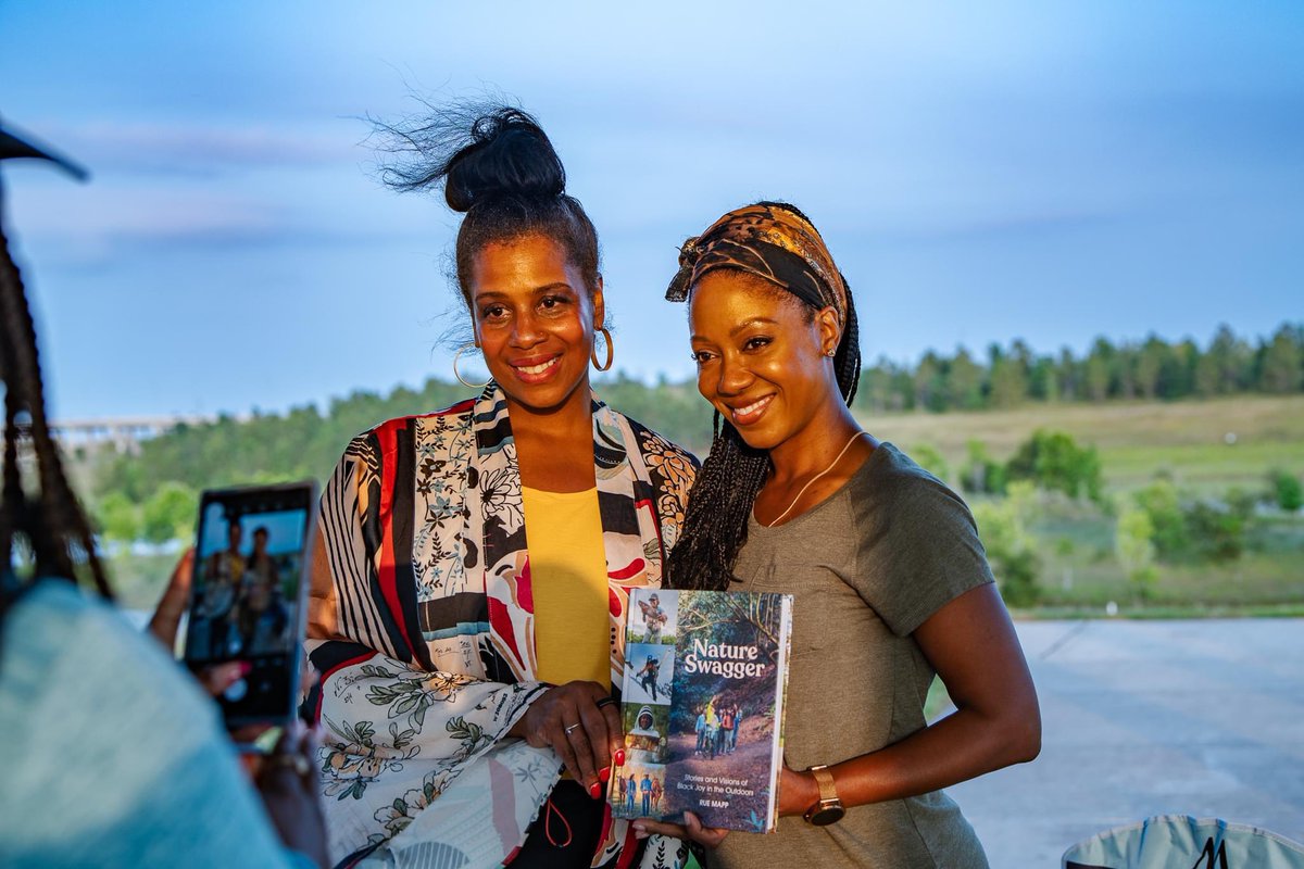 RueMapp's tweet photo. An incredible time last week sharing my @ChronicleBooks #NatureSwagger and experiencing the Houston @outdoorafro network of beautiful and generous individuals. So thankful! https://t.co/tG2Zw9XL7A