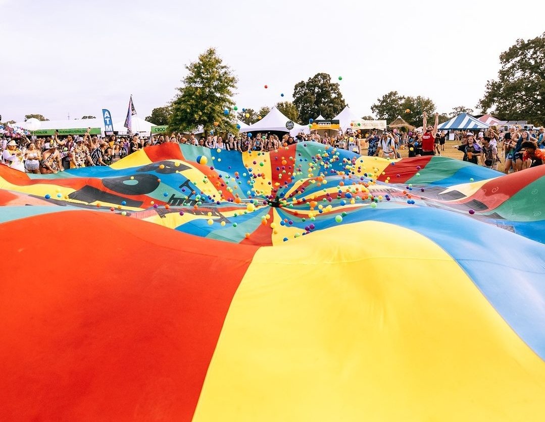 Mobilizing Good in WEB3 π (@mobilizinggood) on Twitter photo GM, I'd like to introduce one of my favorite mental health focused non-profits <a href="/TheParachutePpl/">The Parachute People ππͺπ€πΌ</a>, they create community through play to empower personal well being π Looking forward to collaborating with their creative team and helping spread love at <a href="/Bonnaroo/">Bonnaroo</a>π€#radiatecompassion GM, I'd like to introduce one of my favorite mental health focused non-profits <a href="/TheParachutePpl/">The Parachute People ππͺπ€πΌ</a>, they create community through play to empower personal well being π Looking forward to collaborating with their creative team and helping spread love at <a href="/Bonnaroo/">Bonnaroo</a>π€#radiatecompassion