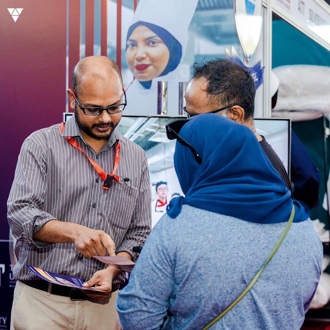 villagroupmv's tweet image. Join @VillaCollegeMv at Food &amp;amp; Hospitality Asia Maldives 2023! Visit their stall at Hulhumale&apos; Central Park from May 8th-10th and discover the exciting new culinary courses available for you to study. 

#TeamVILLA #FHAM2023 #VillaCollege