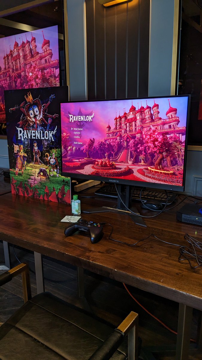 caravandetta's tweet photo. We definitely feeling the โค๏ธ, Toronto!
Thanks @MDee14 for organizing the Toronto Twitch meetup, it was fun chatting to you about Ravenlok and what we've got in store next โจ
Interview: https://t.co/qIwyvKjaL9
#Ravenlok @TwitchGTA #TTCHYPE https://t.co/zQHyfWuoOa
