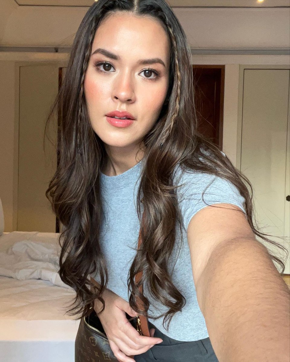 diodidido's tweet photo. mama raisa lagi pengen cerita.. https://t.co/wFqtHCoqaC #raisa #selingkuh #salma #giselle #malam #farhan #mullet #aceh #SEAGames2023 https://t.co/bXp6xxZmBe