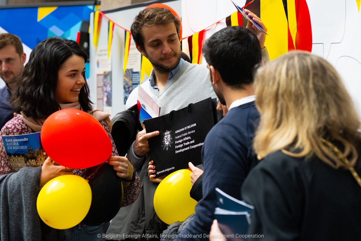 BelgiuminEU's tweet photo. #EUOPENDAY 🇪🇺 l We were thrilled that so many of you joined us on Saturday in Brussels to learn more about how countries work together @EUCouncil 🤝! We hope you enjoyed visiting our 🇧🇪 stand as much as we enjoyed meeting you all.👀🤩
See you next year! 👋 https://t.co/LaOyDWs3zR