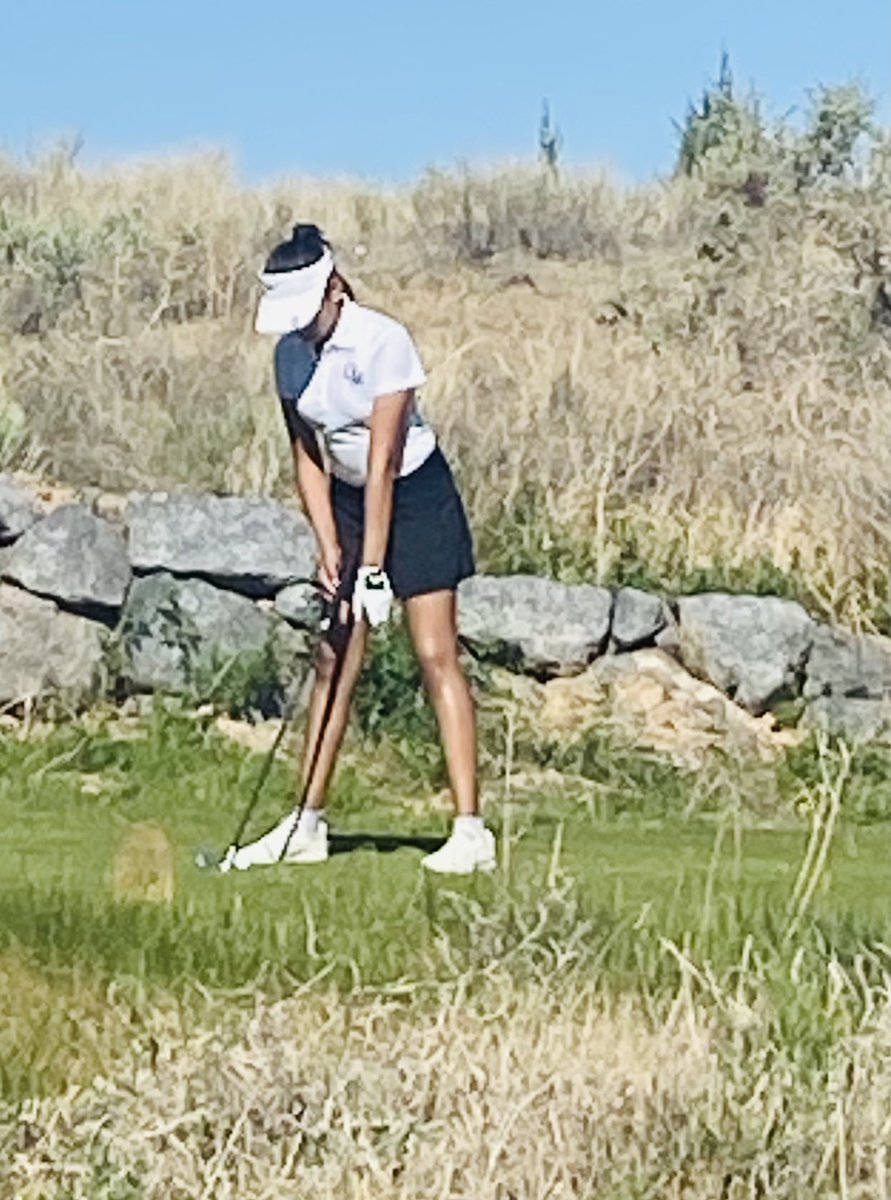 Alyssa Serna and Elenor Warden starting off strong in state.  Go Knights!!!