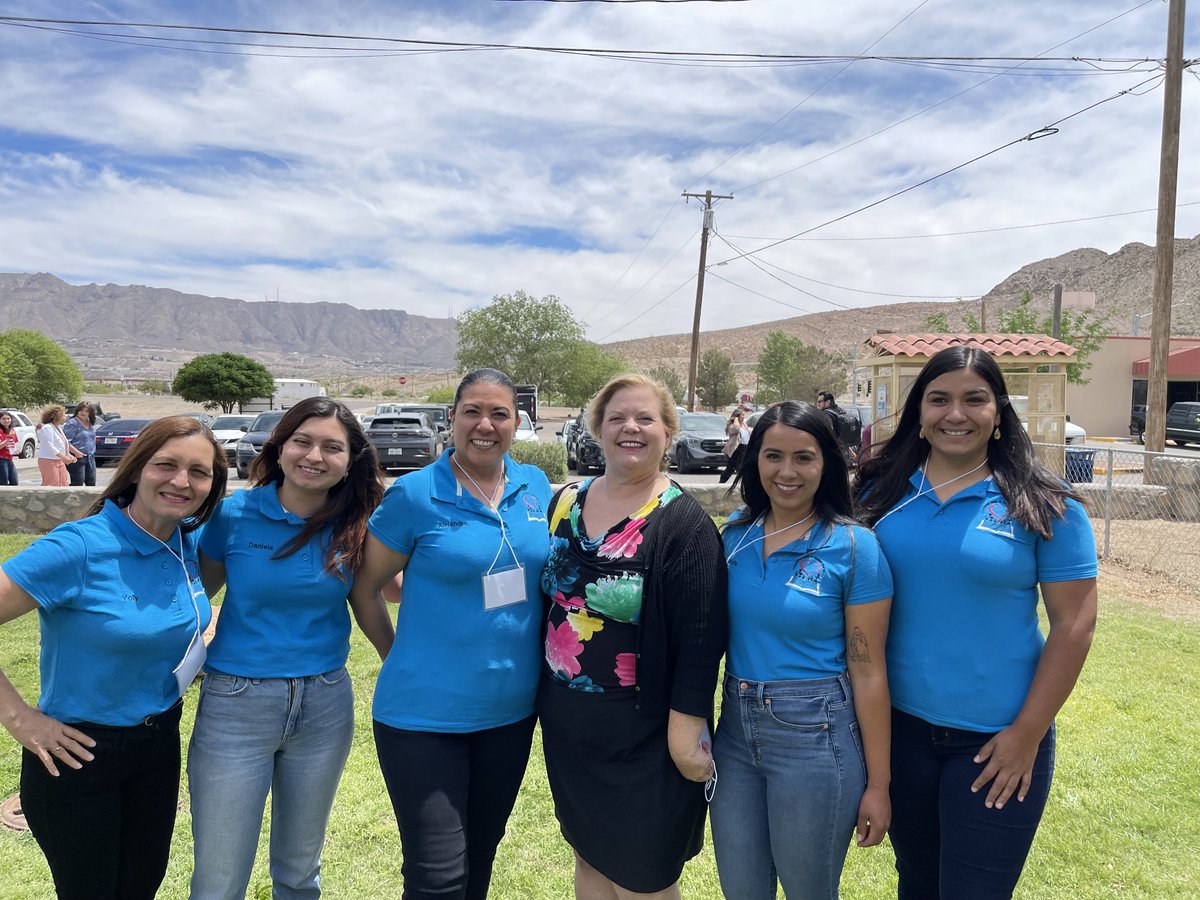 During #dacsummit2023 ECECD Secretary Groginsky also met with  Proveedoras Unidas de Southern New Mexico, one of ECECD's funded local coalitions. Proveedoras Unidas de Southern New Mexico is located in Chaparral, NM, and organizes Spanish-speaking family child care providers.
