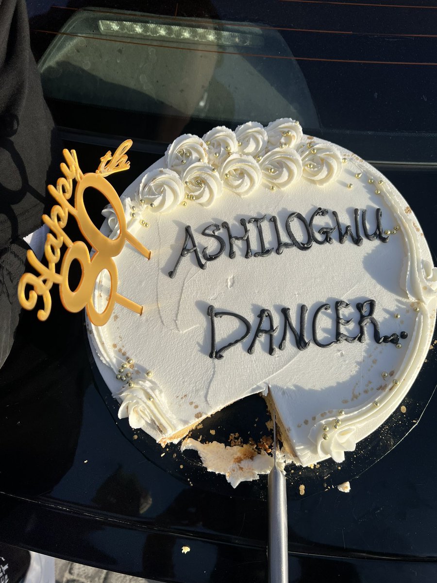 THE KINE 🌕🖤 tweet media