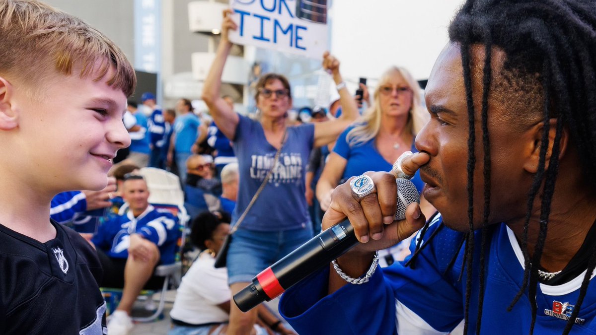 thisisvo's tweet photo. Memories Made. Friendships Made. History Made! Thanks for an amazing run @TBLightning #LightningVision #GoBolts #StanleyCupPlayoffs Photo: Casey Brooke Photography https://t.co/OTiQ6JuTKy