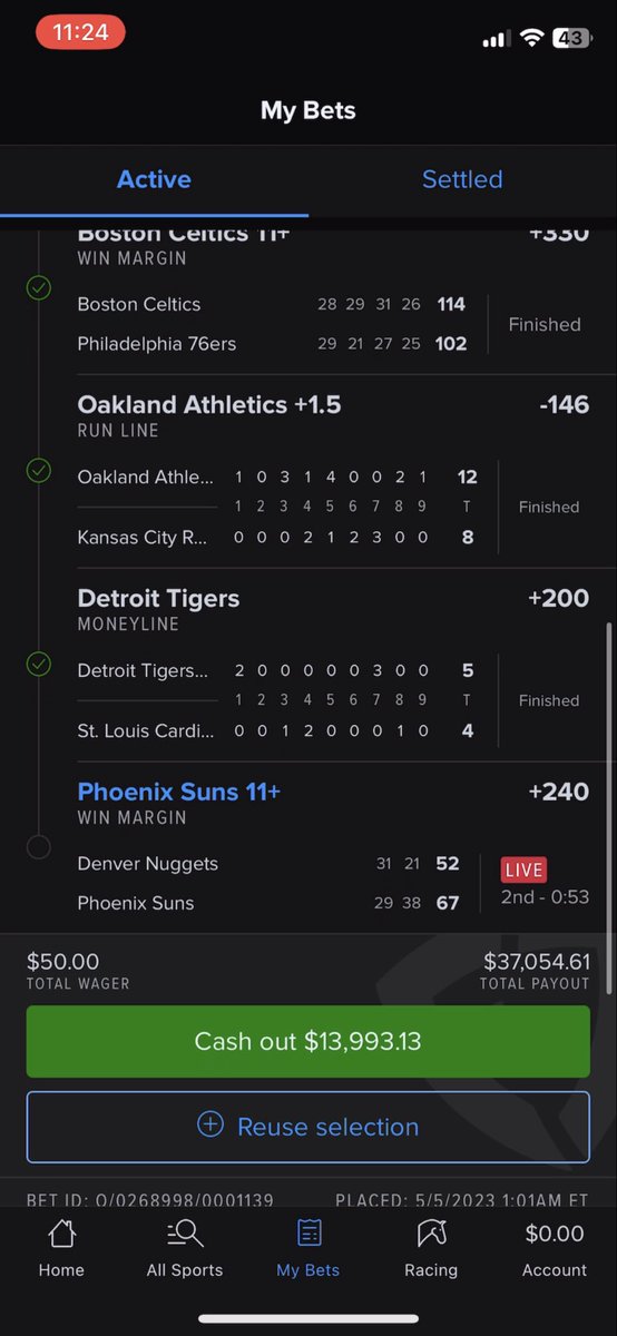 kyhoeee's tweet photo. This still haunts me. Up 15 at half game 3.

@FanDuel @br_betting @BookitWithTrent https://t.co/N3ZttYfS4V