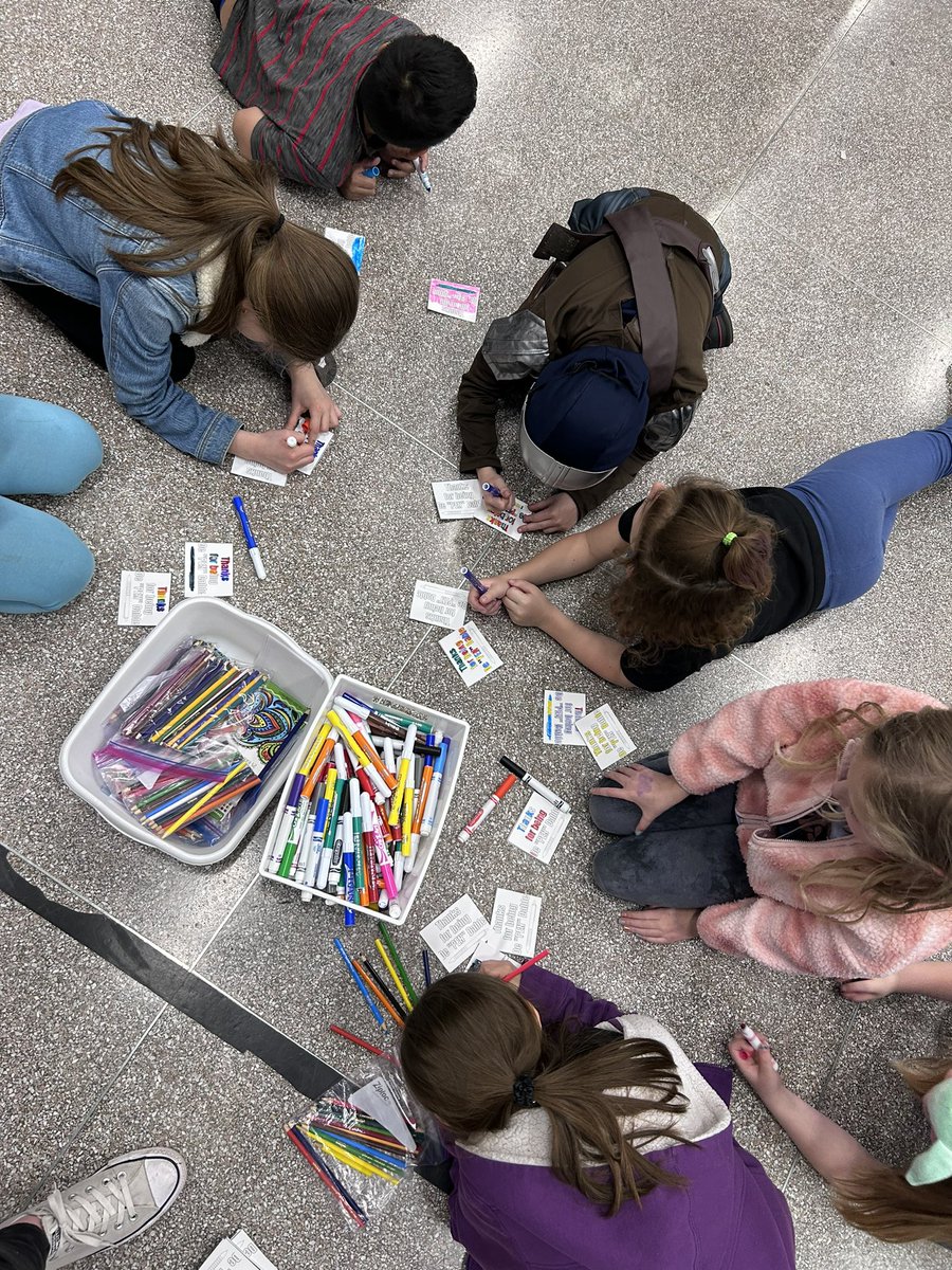 Lauren Garza tweet media