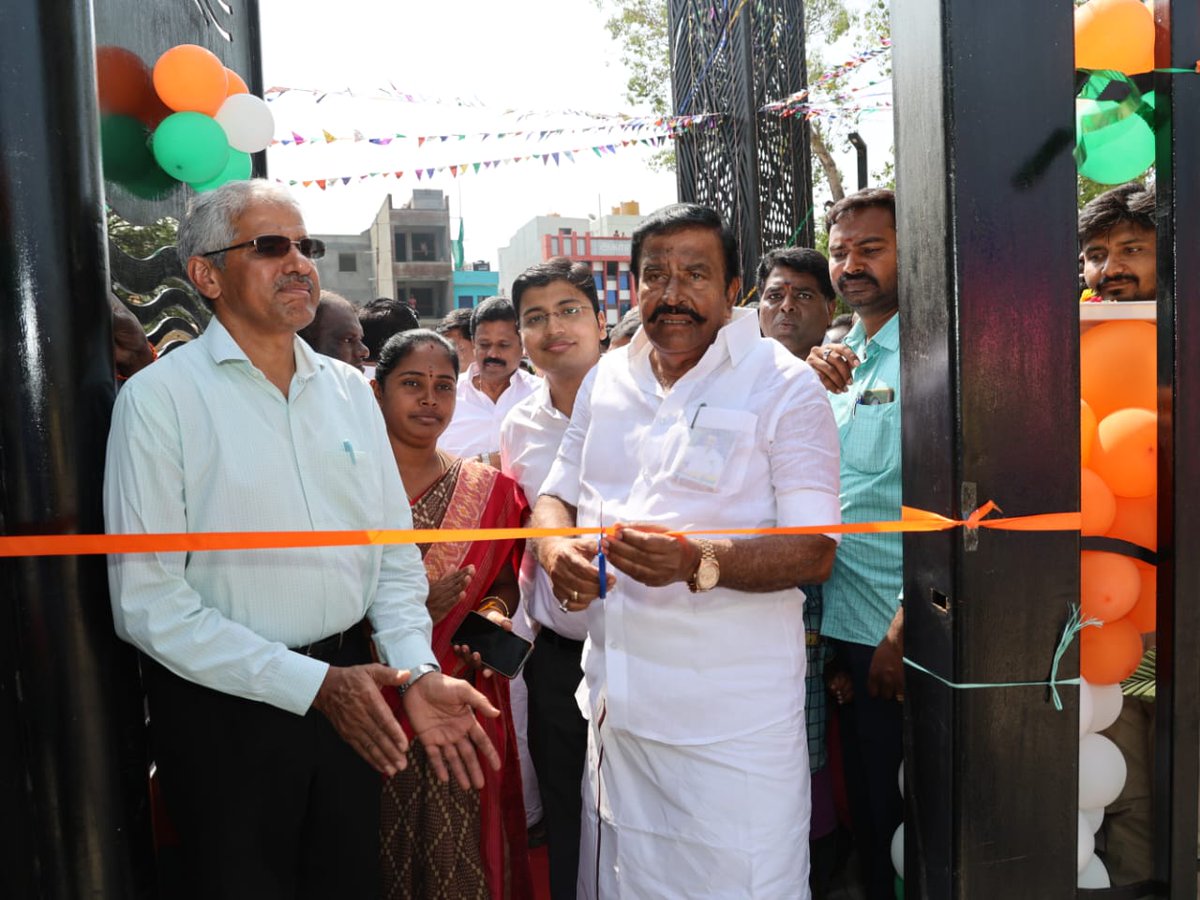 KalpanaMayor's tweet photo. கழகத் தலைவர், மாண்புமிகு தமிழ்நாடு முதலமைச்சர் தளபதியார் அவர்களின் நல்லாசியுடன், கோவை மாநகராட்சியில் சீர்மிகு நகர திட்டத்தின் கீழ் ரூ.31.65 கோடி மதிப்பீட்டில் புனரமைக்கப்பட்ட செல்வம்பதி மற்றும் குமாரசாமி குளங்களையும், ரூ.19.36 கோடி மதிப்பீட்டில் புனரமைக்கப்பட்ட கிருஷ்ணம்பதி https://t.co/qU6kNFn8bW
