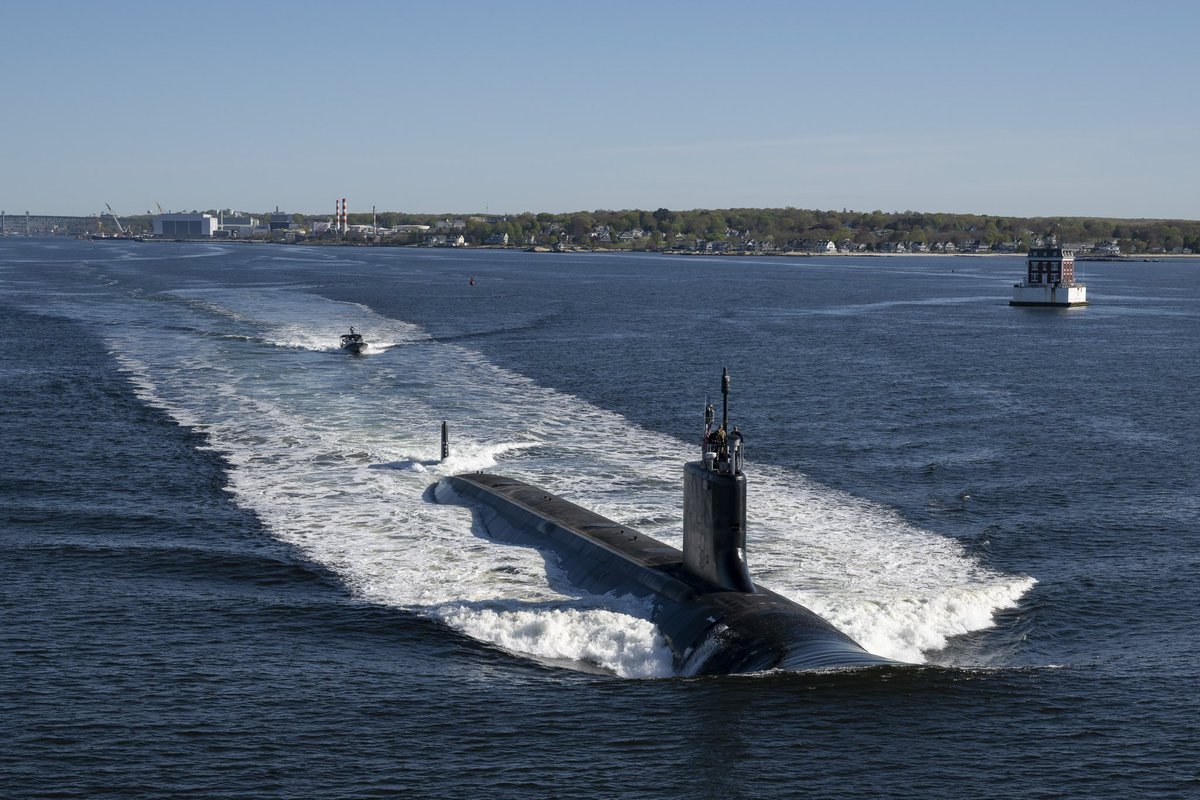 GDElectricBoat's tweet photo. 📷 Saturday, May 6, 2023: 

SSN 792 Vermont heading out from the Groton shipyard on sea trials following her Post Shakedown Availability (PSA).

#gdelectricboat #electricboat #grotonct #ebbuilt #submarines https://t.co/ODryxiLFSB
