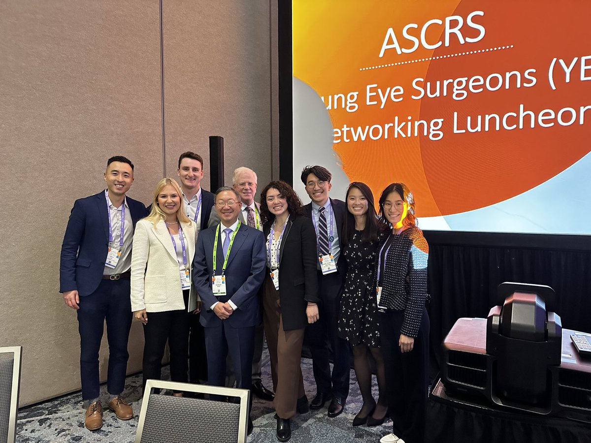 Had a great time presenting my research at the American Society for Cataract and Refractive Surgery meeting in San Diego this past week! 

It was a great meeting to connect with colleagues and learn about the latest anterior segment surgical techniques 

#ASCRS2023 @ASCRStweets