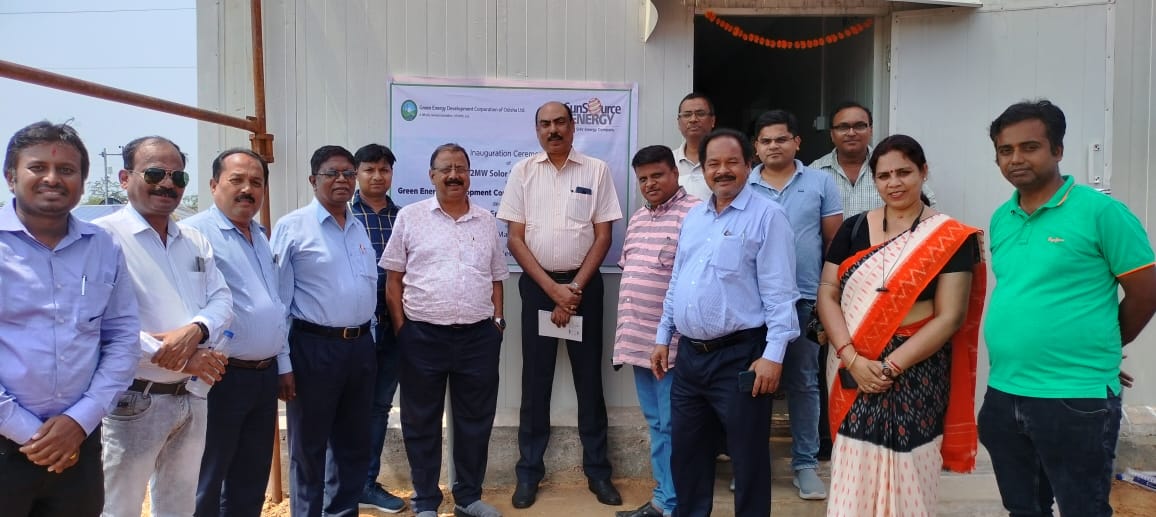 ohpc_odisha's tweet photo. GEDCOL achieved another milestone to fulfil vision of our Hon'ble Chief Minister towards generation of 100% Green Energy in Odisha. GEDCOL commissioned 2 MW solar Power plant at New Bolangir on 08.05.23. https://t.co/iZczFdgyXm